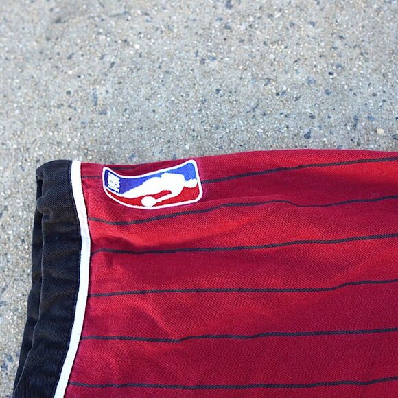 Mitchell & Ness Miami Heat Pinstripe Baseball Jersey Button-Up Shirt Red Medium - Picture 7 of 10